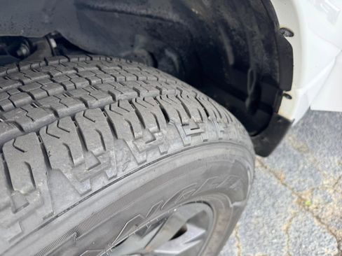 Used 2024 RAM 1500 Big Horn image 32