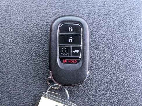 Certified 2025 Honda CR-V Sport image 33