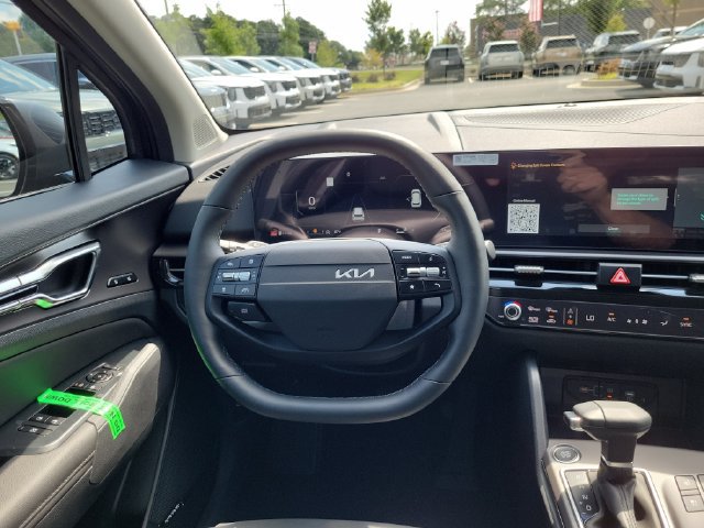 New 2026 Kia Sportage SX FWD image 7