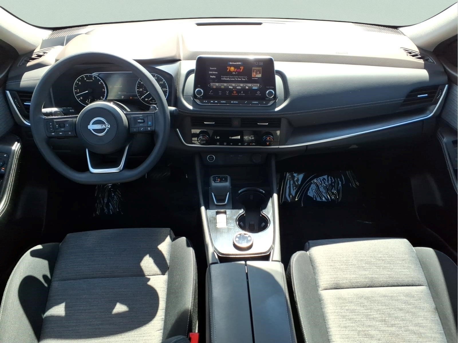 Used 2023 Nissan Rogue SV AWD/4WD image 11