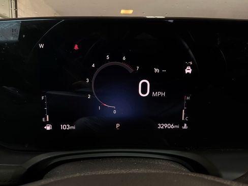Used 2025 Buick Encore GX Preferred FWD image 36