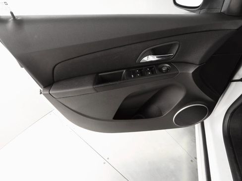 Used 2012 Chevrolet Cruze LT w/ RS Package image 9