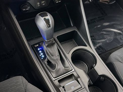 Used 2019 Hyundai Tucson SE AWD/4WD image 16
