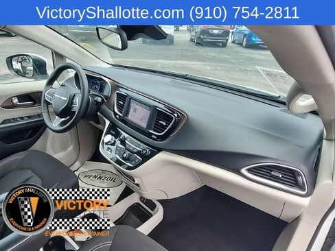 Certified 2023 Chrysler Voyager LX FWD image 31