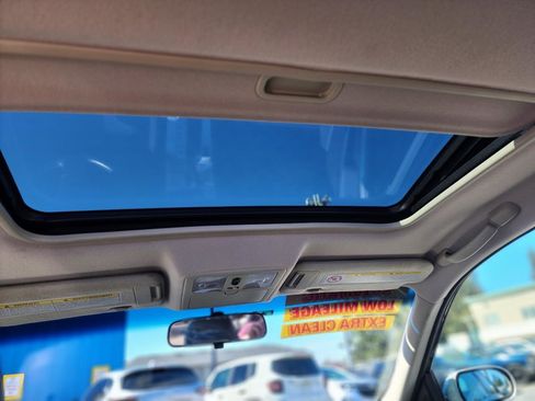 Used 2005 INFINITI G35 x Sedan image 22