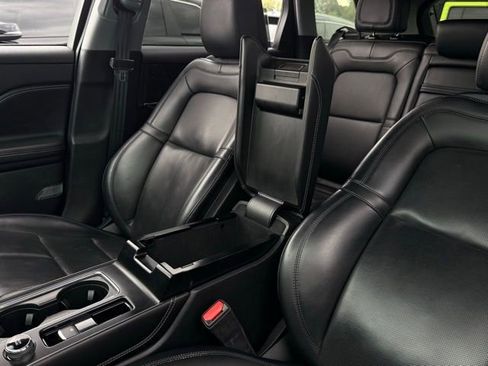 Used 2022 Lincoln Corsair AWD w/ Equipment Group 101A image 36