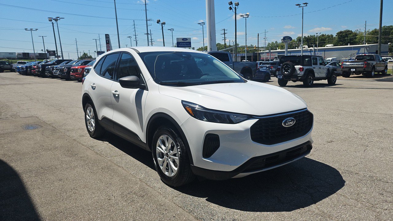 Used 2025 Ford Escape Active FWD image 6