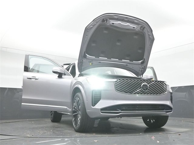 New 2026 Volvo XC90 B6 Plus w/ Protection Package Premier AWD/4WD image 56