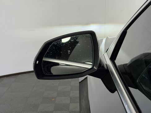 Used 2018 Audi Q5 2.0T Premium Plus w/ Premium Plus Package image 22