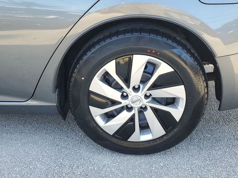 Certified 2020 Nissan Altima 2.5 S FWD image 11