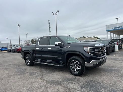 Used 2023 GMC Sierra 1500 SLT w/ SLT Premium Package image 1
