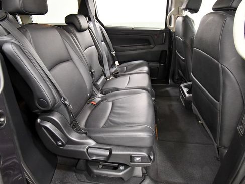 Certified 2025 Honda Odyssey EX-L image 18