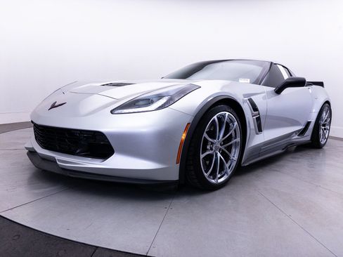 Used 2017 Chevrolet Corvette Grand Sport RWD image 14