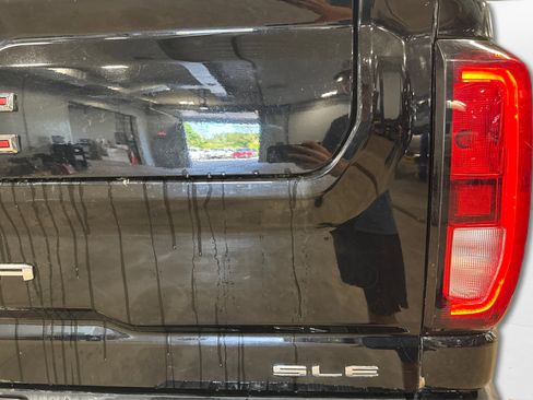 Used 2022 GMC Sierra 2500 SLE image 43