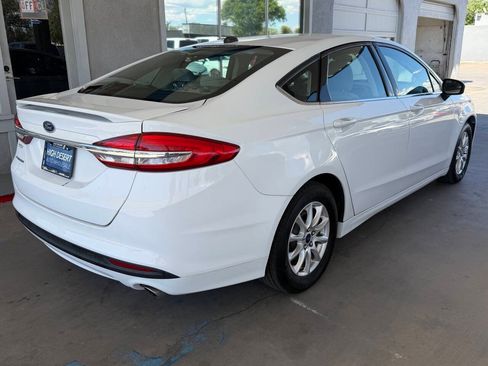 Used 2017 Ford Fusion S FWD image 5