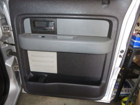 Used 2014 Ford F150 XLT w/ Equipment Group 302A Luxury image 27