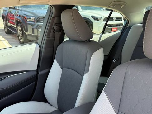 Used 2024 Toyota Corolla LE FWD image 16