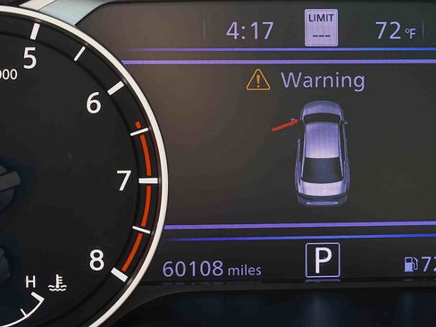 Used 2019 Nissan Altima 2.5 Platinum AWD/4WD image 11