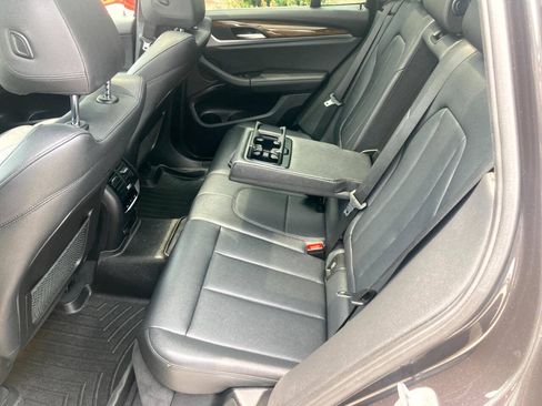 Used 2019 BMW X3 xDrive30i w/ Driving Assistance Package AWD/4WD image 18