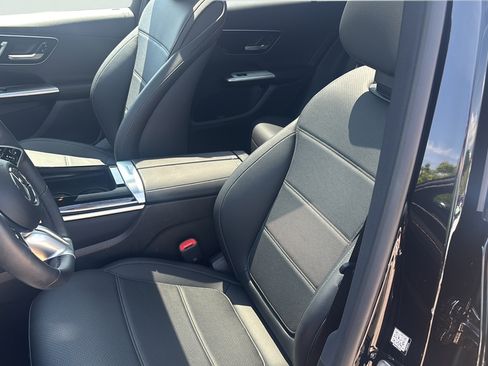 Certified 2026 Mercedes-Benz GLC 300 4MATIC image 19