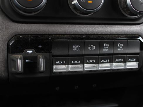 Used 2023 RAM 2500 Big Horn w/ Level 1 Equipment Group AWD/4WD image 14