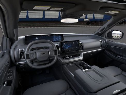 New 2026 Ford Expedition Max Platinum AWD/4WD image 5