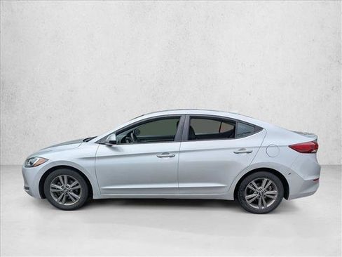 Used 2018 Hyundai Elantra SEL w/ Cargo Package FWD image 8