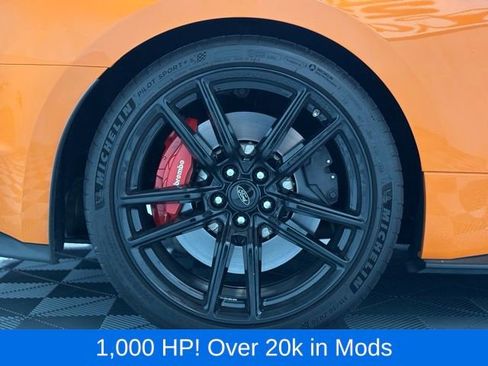 Used 2021 Ford Mustang Shelby GT500 w/ Technology Package RWD image 9