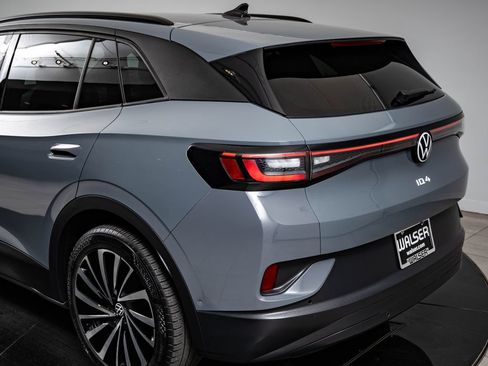Used 2024 Volkswagen ID.4 2WD image 17