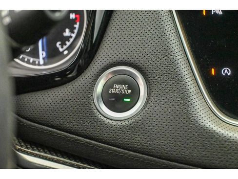 Certified 2023 Cadillac XT5 Sportv AWD/4WD image 37