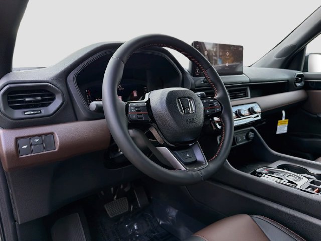 New 2026 Honda Pilot TrailSport image 9