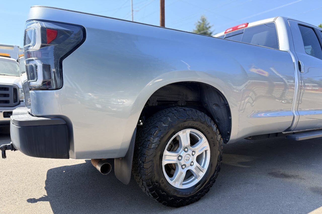 Used 2011 Toyota Tundra 4x4 Double Cab Long Bed w/ Cold Weather Pkg image 10