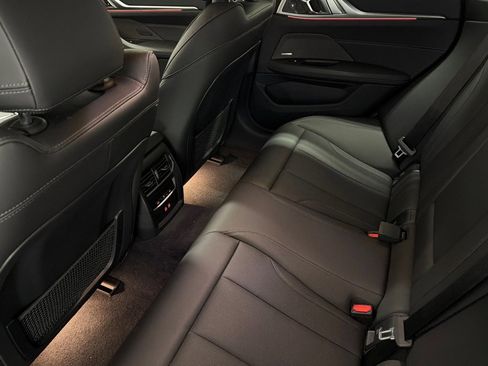 Used 2023 BMW i4 eDrive35 w/ Premium Package image 27