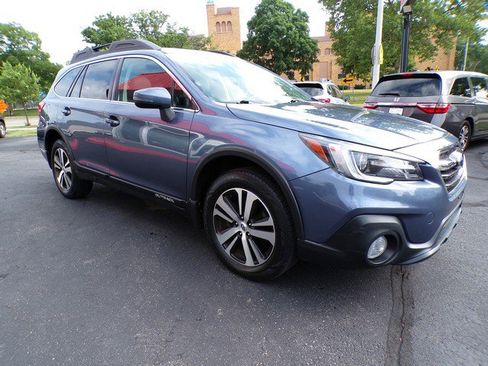 Used 2018 Subaru Outback 2.5i Limited AWD/4WD image 5