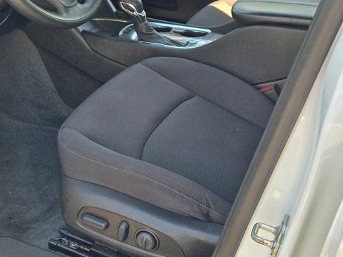 Used 2022 Chevrolet Malibu LT image 19