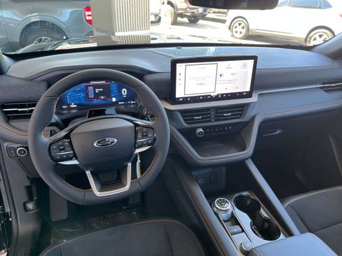 New 2026 Ford Explorer Tremor w/ Tremor Ultimate Package AWD/4WD image 8