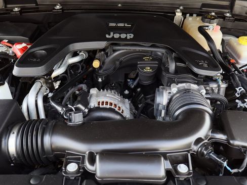 Used 2019 Jeep Wrangler Sport image 26