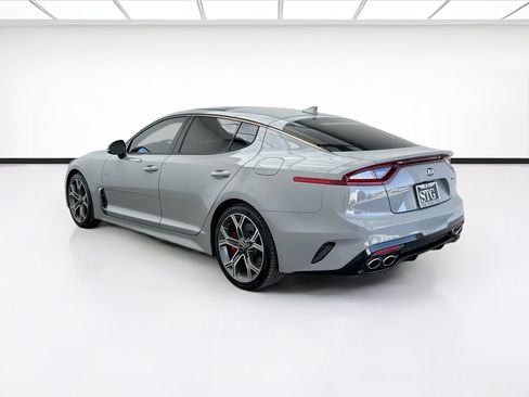 Used 2019 Kia Stinger GT1 image 6