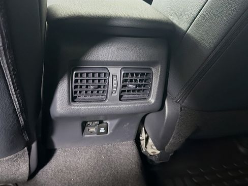 Used 2026 Toyota Camry SE FWD image 26