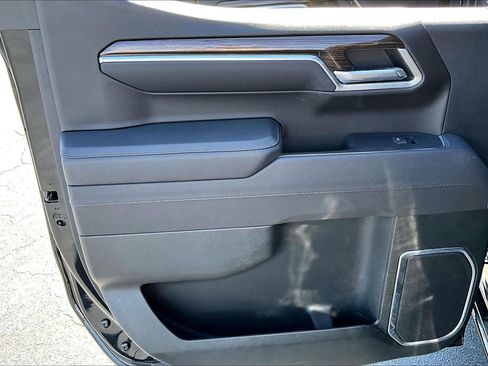 Certified 2025 Chevrolet Silverado 1500 LT image 12