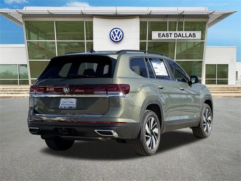New 2026 Volkswagen Atlas SE image 4