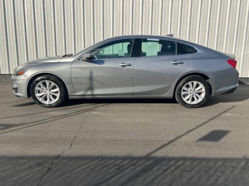 Used 2024 Chevrolet Malibu LT image 3