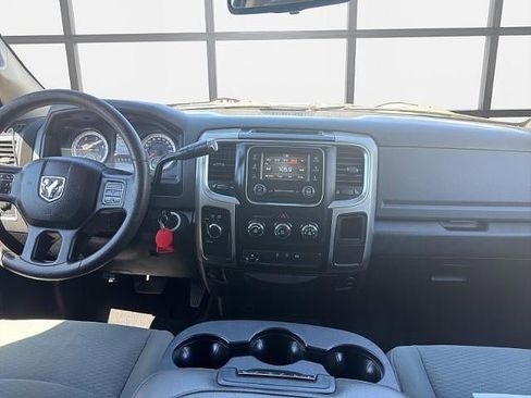 Used 2015 RAM 2500 SLT AWD/4WD image 36