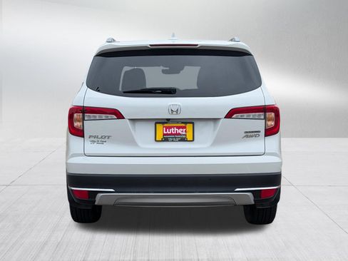 Used 2021 Honda Pilot Touring image 6