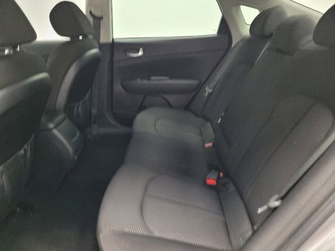 Used 2016 Kia Optima LX w/ LX Convenience Package FWD image 18