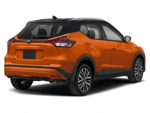 Certified 2023 Nissan Kicks SV image 2