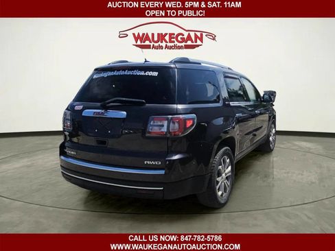 Used 2015 GMC Acadia SLT AWD/4WD image 4