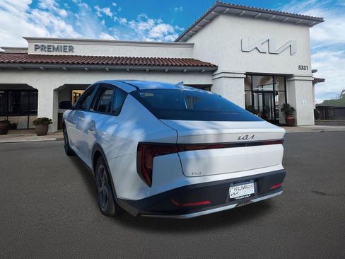 New 2026 Kia K4 LXS FWD image 6