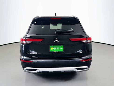 Used 2022 Mitsubishi Outlander SEL Black Edition FWD image 8