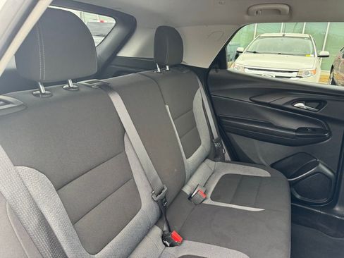 Used 2023 Chevrolet TrailBlazer LT w/ Convenience Package image 24